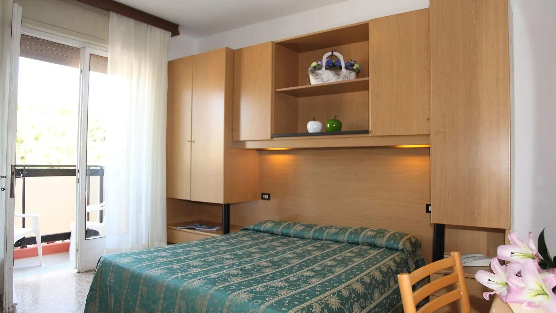 Hotel London Τζεσόλο Λίντο