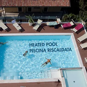 3* Hotel Tropical